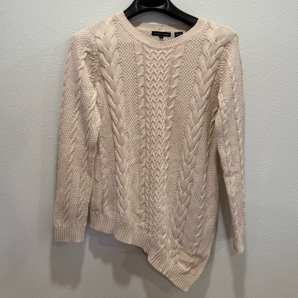 Jean Pierre Asymmetrical Cream Cable Knit Sweater 🍂 Size M — 100% Cotton